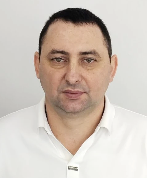 Гиря Дмитрий Николаевич.